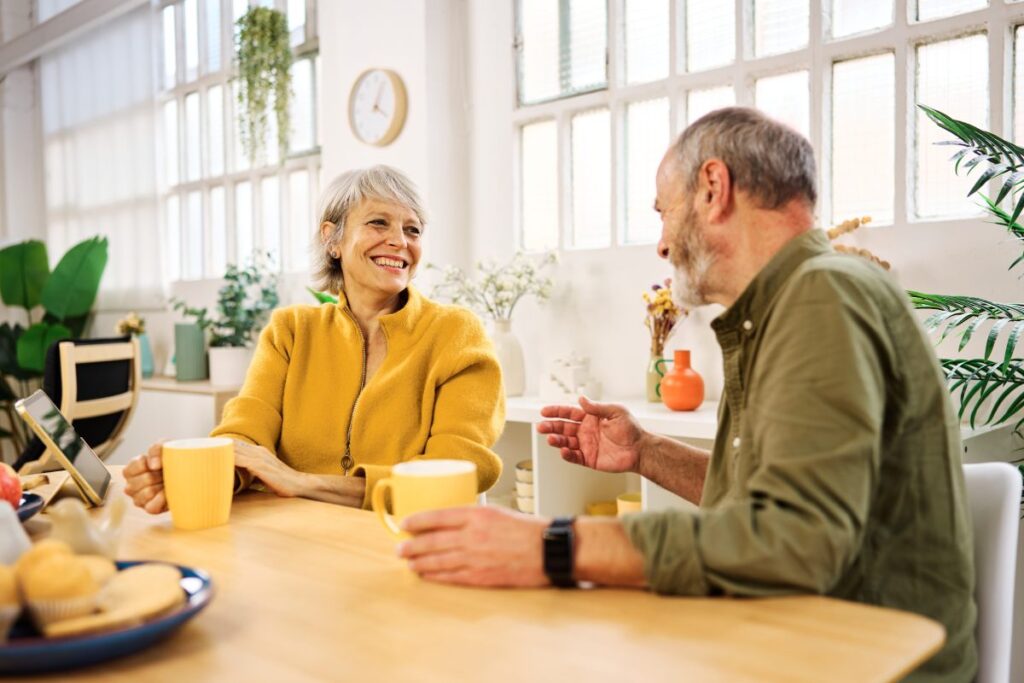 The Gardens of Amarillo | Seniors having coffee together